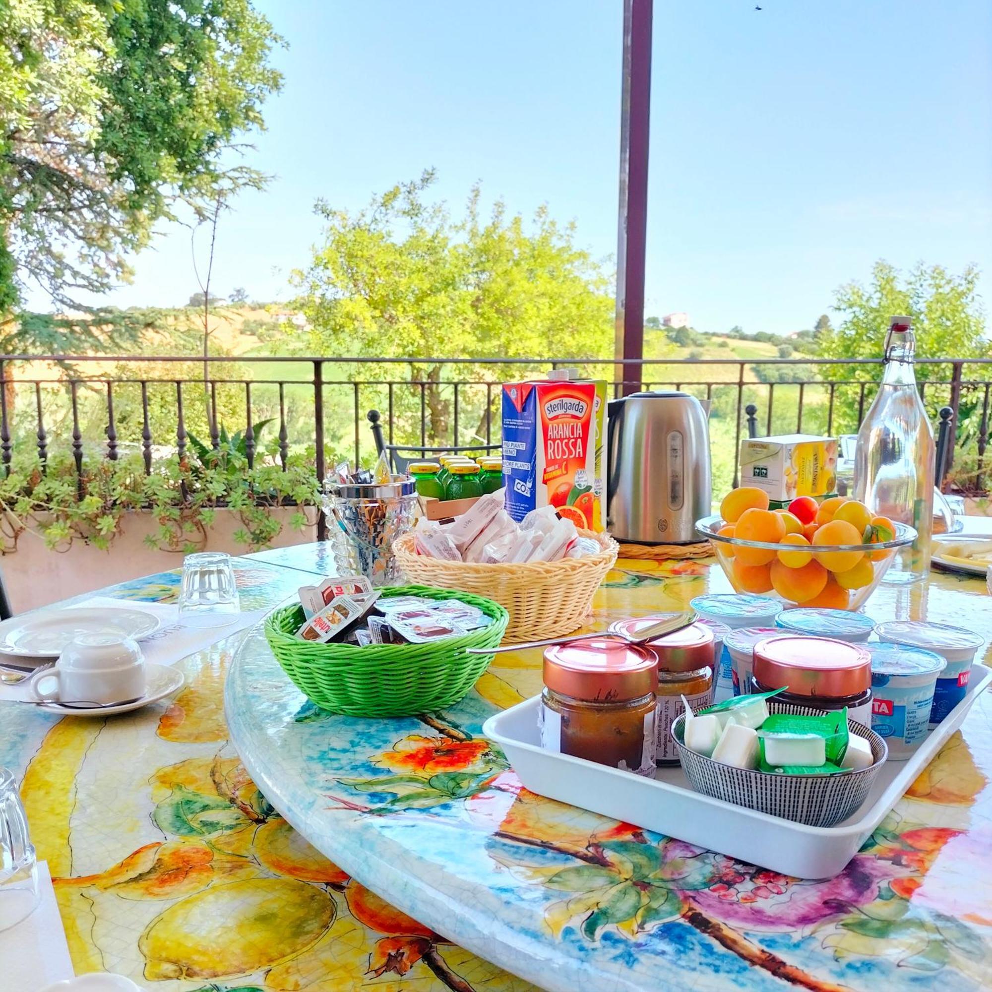 Ca' Dei Gelsi B & B Coriano Luaran gambar